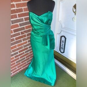Formal gown Size 4